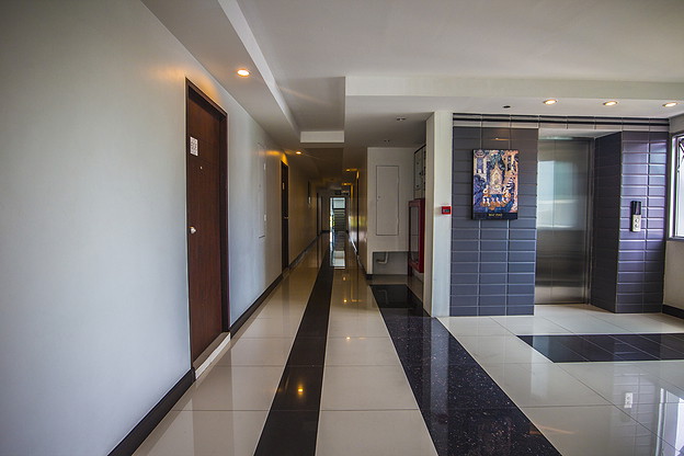 Condo · Khlong Toei, bangkok — photo 3