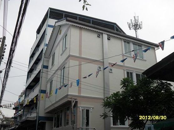 Condo · bangkok — photo 1