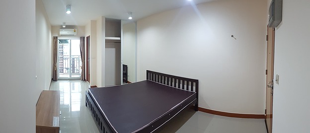 Condo · bangkok — photo 3