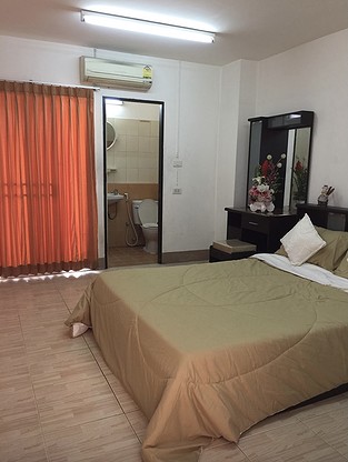 Condo · Bang Na, bangkok — photo 4