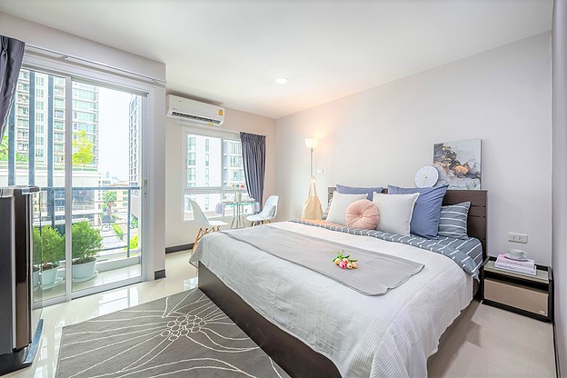 Condo · Huai Khwang, bangkok — photo 3