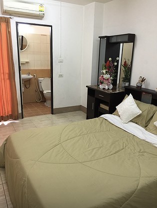 Condo · Bang Na, bangkok — photo 2
