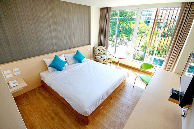 Condo · bangkok — photo 1