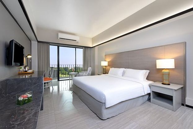 Condo — photo 3