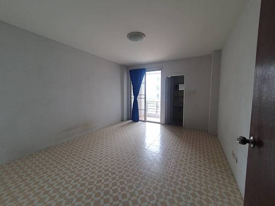 Condo · Lat Krabang, bangkok — photo 2