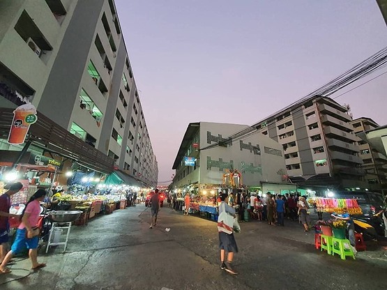 Condo · Mueang Samut Prakan — photo 5