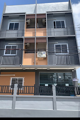 Condo — photo 1
