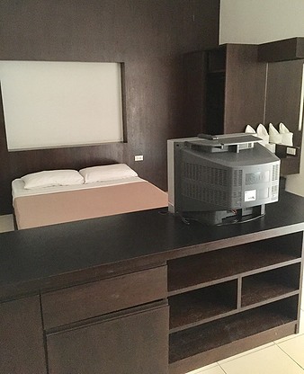 Condo — photo 3