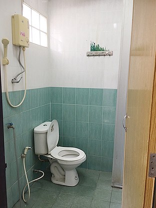 Condo · Bang Khun Thian, bangkok — photo 5