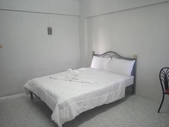 Condo — photo 5