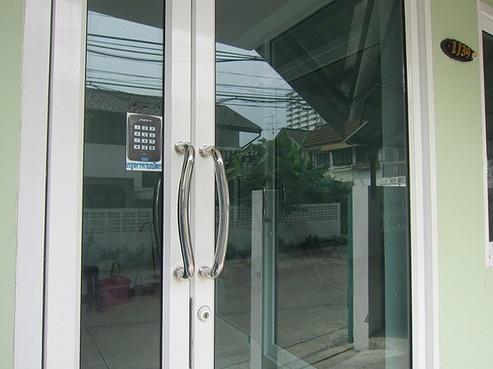 Condo · Mueang Nonthaburi — photo 2