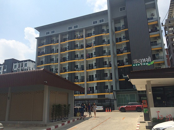 Condo — photo 2