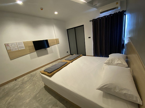 Condo — photo 3