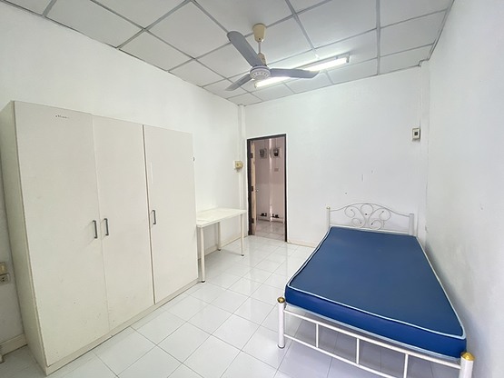 Condo — photo 2