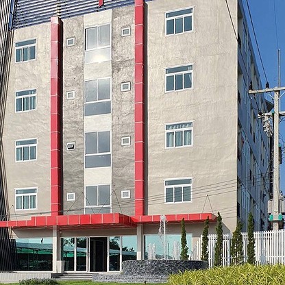 Condo — photo 1