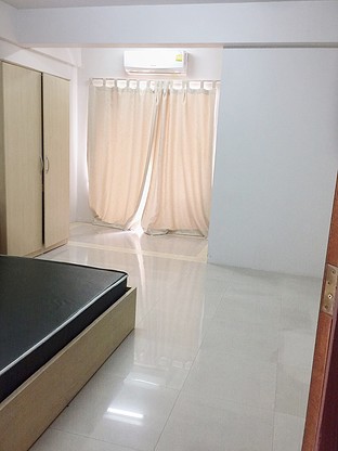 Condo · Wang Thonglang, bangkok — photo 3
