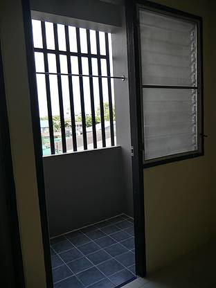 Condo · Mueang Samut Prakan — photo 5