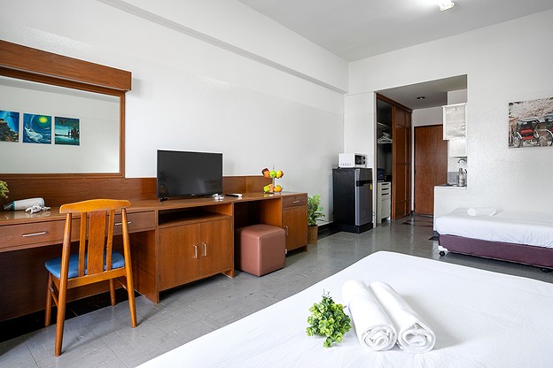Condo · Huai Khwang, bangkok — photo 3