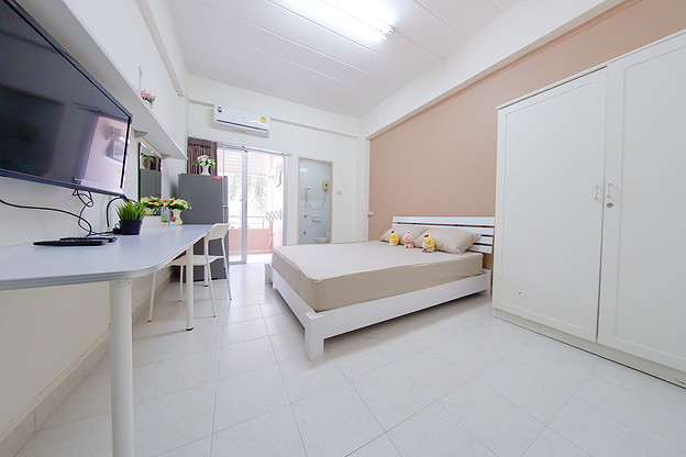 Condo · Lat Phrao, bangkok — photo 2