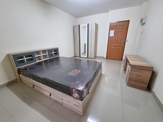 Condo · Bang Phli — photo 1