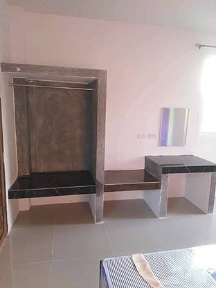 MB wealthy home — photo 5