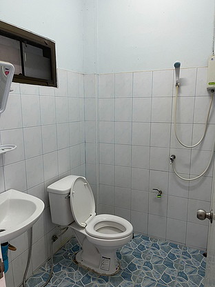 Condo — photo 2