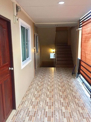 Condo · Wang Thonglang, bangkok — photo 2