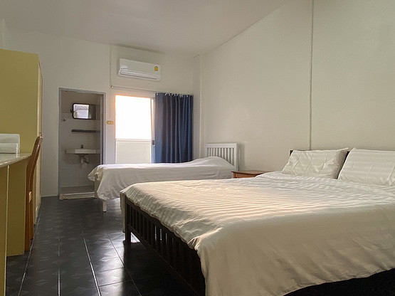 Condo · Mueang Chon Buri, chon_buri — photo 3
