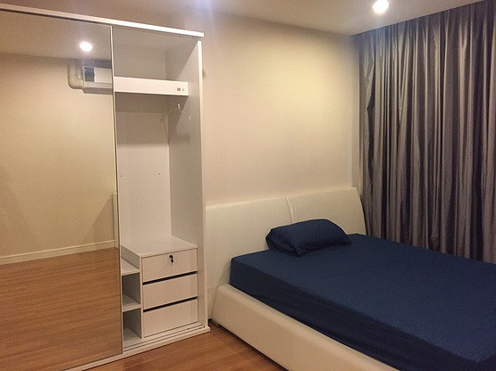 Condo · Pathum Wan, bangkok — photo 3