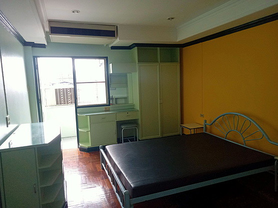 Condo · Bangkok Noi, bangkok — photo 3