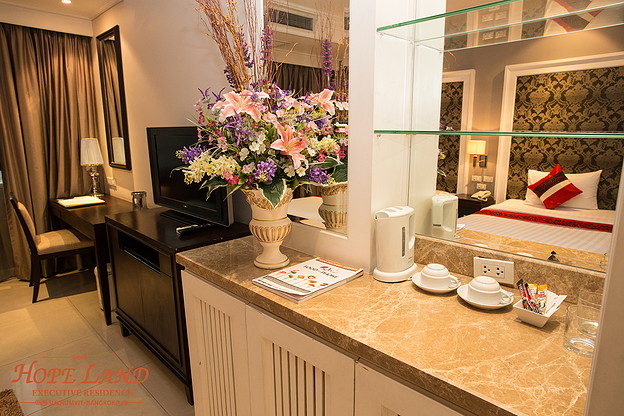 Condo · Khlong Toei, bangkok — photo 3