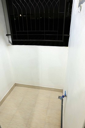 Condo · Bang Kapi, bangkok — photo 5