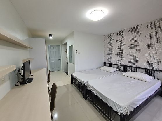 Condo · Mueang Chon Buri, chon_buri — photo 5