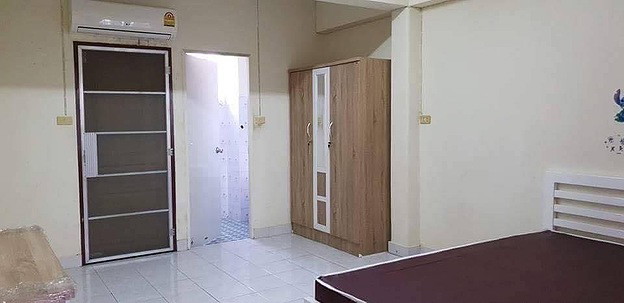 Condo · Mueang Chon Buri, chon_buri — photo 4