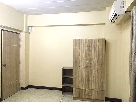 Pictures of Campus condo 1/7