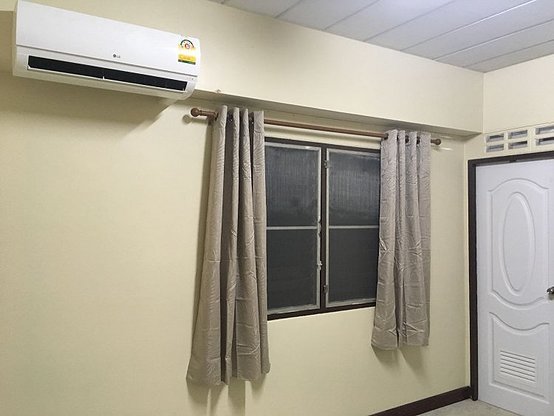 Condo — photo 2