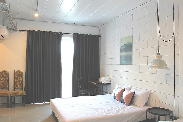 Condo — photo 5