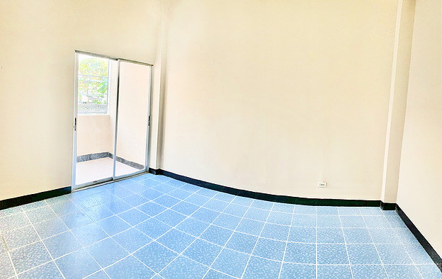 Condo · Mueang Nonthaburi — photo 5