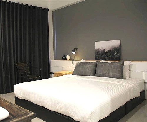 Condo — photo 3