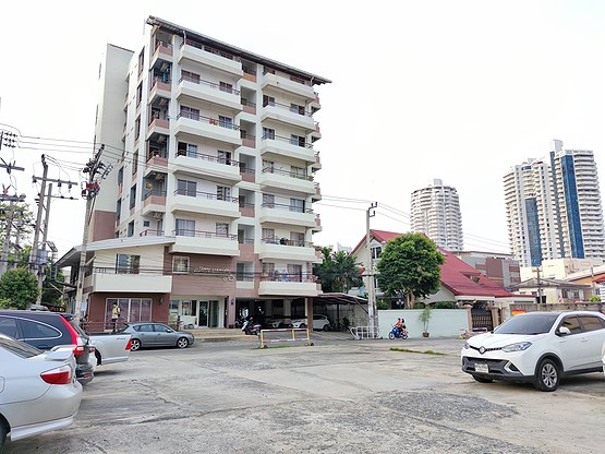 Condo · Bang Na, bangkok — photo 1