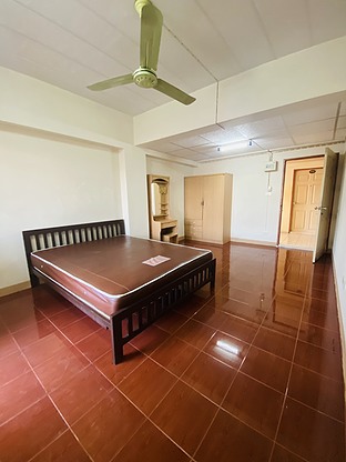 Condo · Mueang Nonthaburi — photo 2
