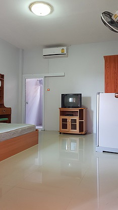 Condo — photo 5