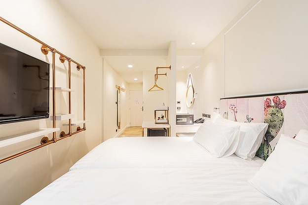 Condo · Pathum Wan, bangkok — photo 2