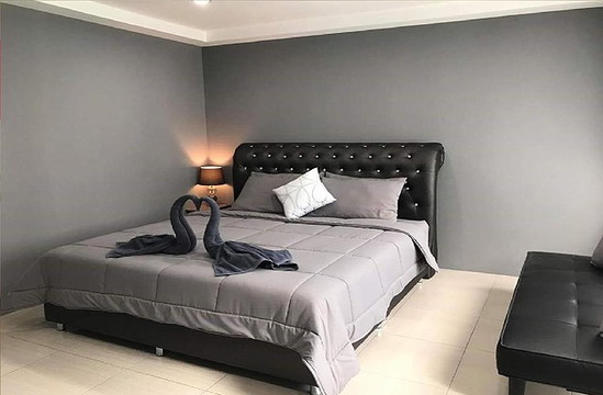 URBANA - Apartment for Rent
