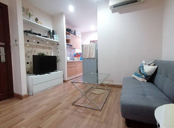 Condo · Huai Khwang, bangkok — photo 5
