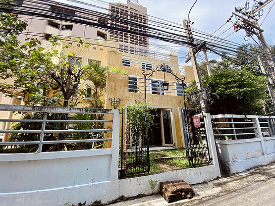 Condo · Thon Buri, bangkok — photo 3