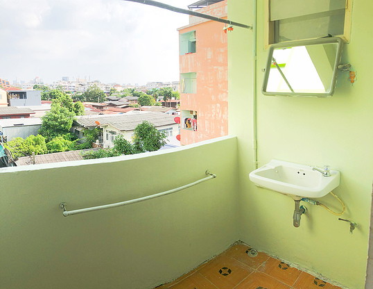 Condo · Bangkok Noi, bangkok — photo 5