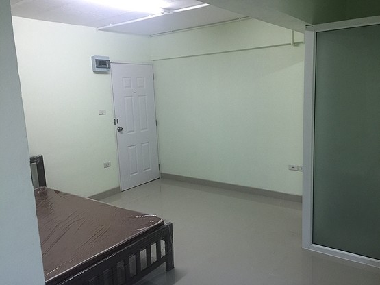 Condo — photo 2