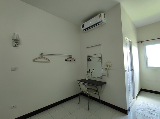 Condo · Thawi Watthana, bangkok — photo 5
