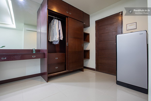Sathorn Residence — photo 5